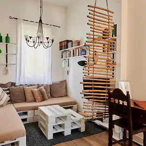 Nest Apartment Lissabon